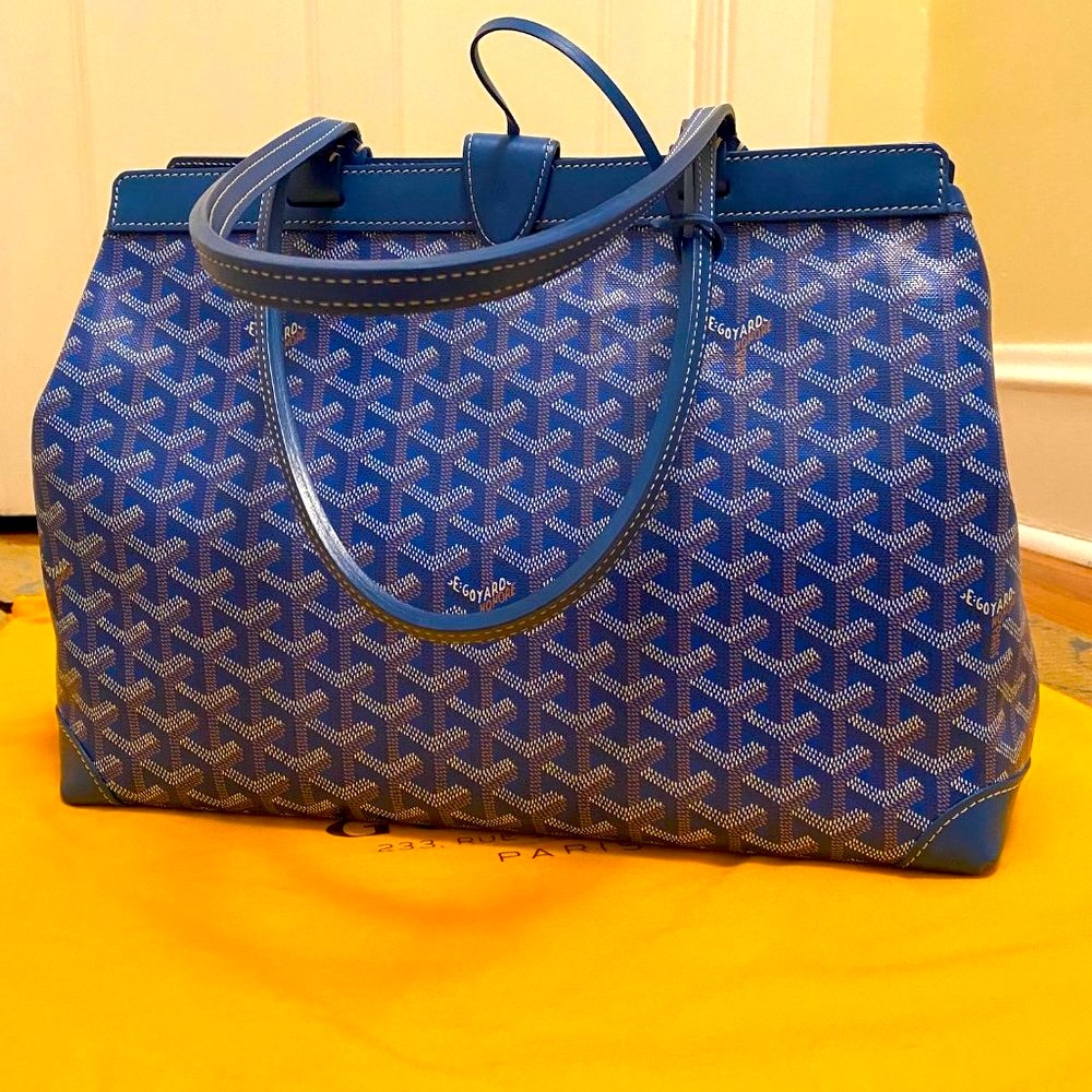 Goyard Bellechasse Biaude PM Sky Blue